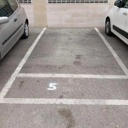 Cosma Apartament *
